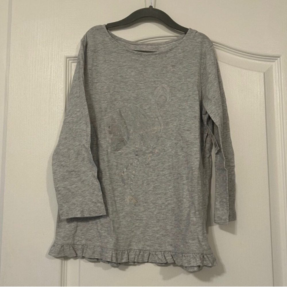 Navy Long Sleeve Tee with Breathable Fabric and Relaxed Fit